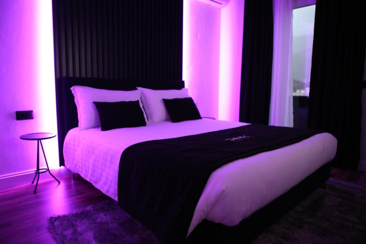 Dark Boutique Hotel Shkoze Exterior photo