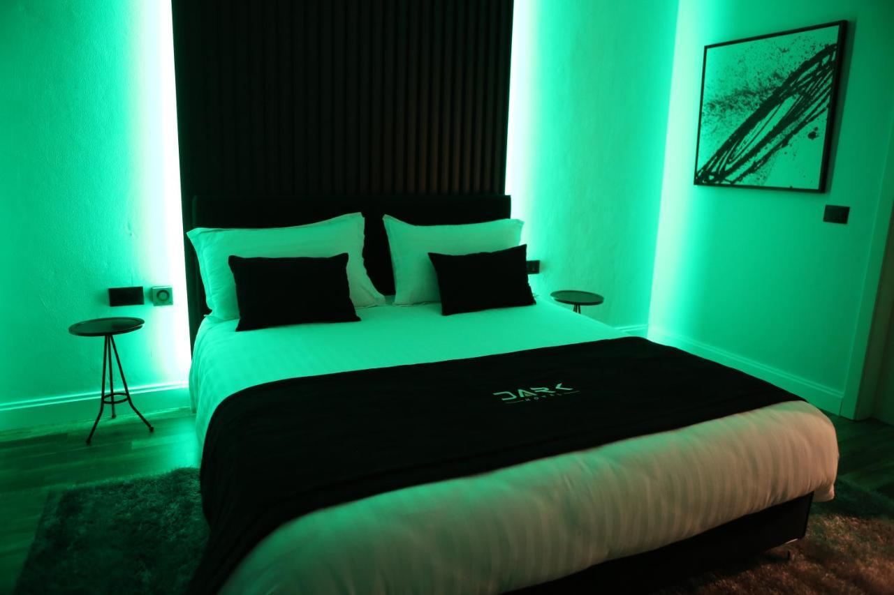 Dark Boutique Hotel Shkoze Exterior photo